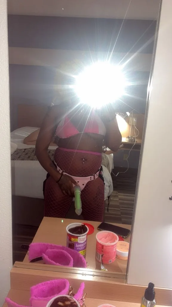C A P I T A L 🩷H E I G H T S Specials🥵Throat Goat Curvy WaterparkIncalls⭐Facetime FunVideo Content Sell PARTY FRIENDLY - Photo 5 | Escort in CAPITAL HEIGHTS CENTRAL AVE