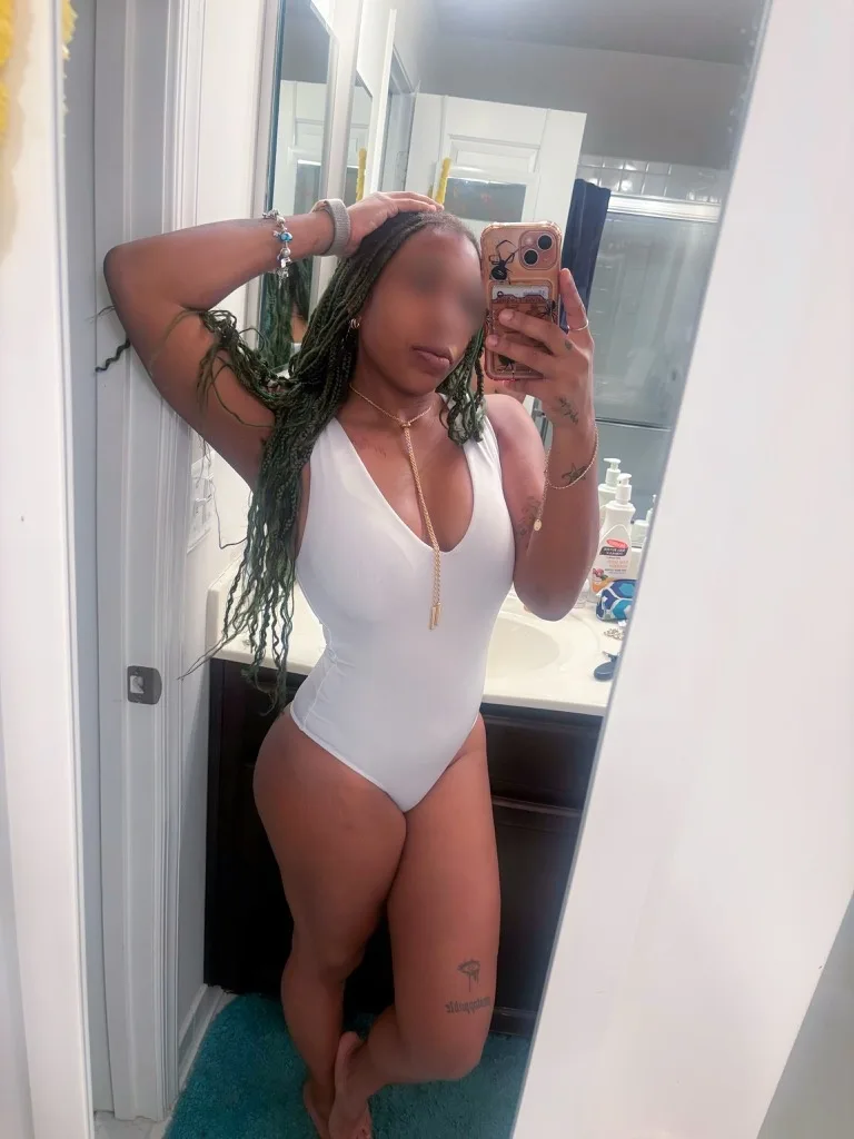 Duo Available Experience for Men Who Know Exactly What They Want - Photo 5 | Escort in Alexandria