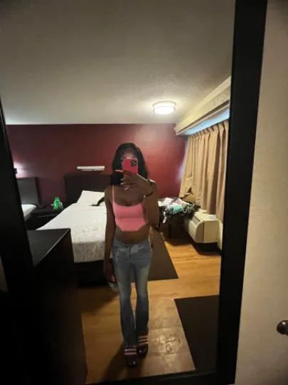 come spend some money and have your way🤫 - Photo 11 | Escort in Hosting alone