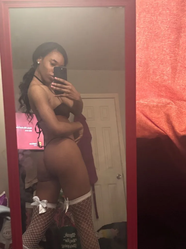 Private meets & new content daily - Photo 2 | Escort in West don’t ask wise