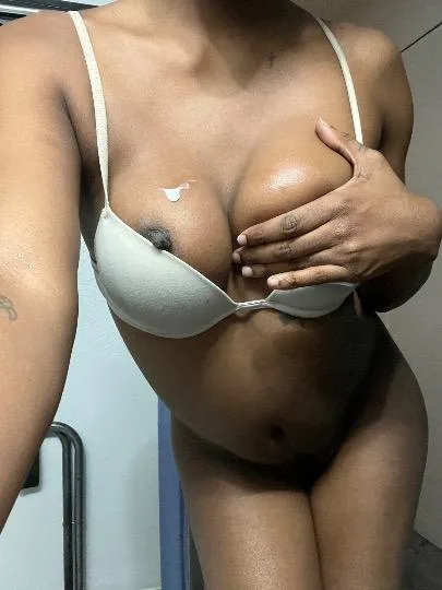 Your favoritetranny Sexy girl Incall /outcall - 24 - Photo 4 | Escort in By Bwi airport BALTIMORE ( Brooklyn)