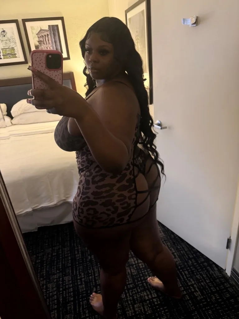 SUPER THICK • FREAKY • JUICY + CREAMER OUTCALLS + INCALLS 24/7 - Photo 2 | Escort in Southeast