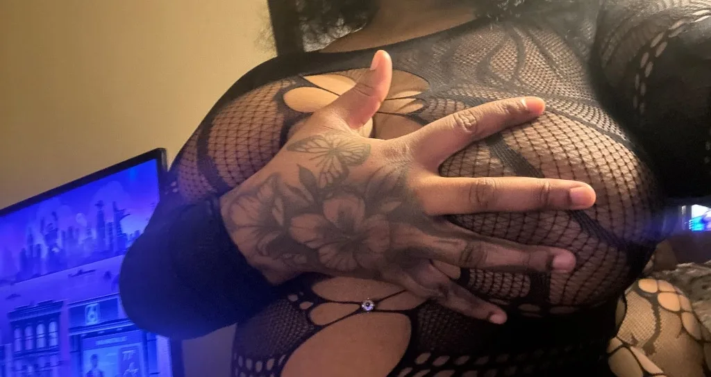 dm for prices incalls only - Photo 3 | Escort in Catonsville